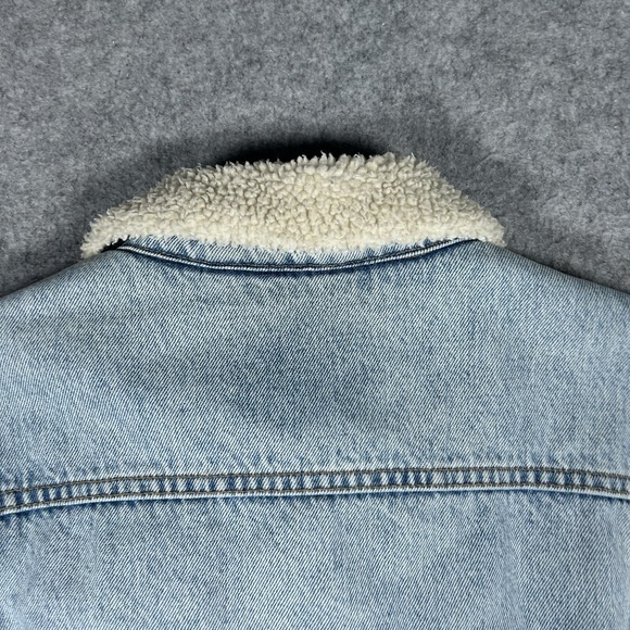 Signature by Levi Strauss Light Blue Denim Jacket with Cream Collar - Picture 11 of 14